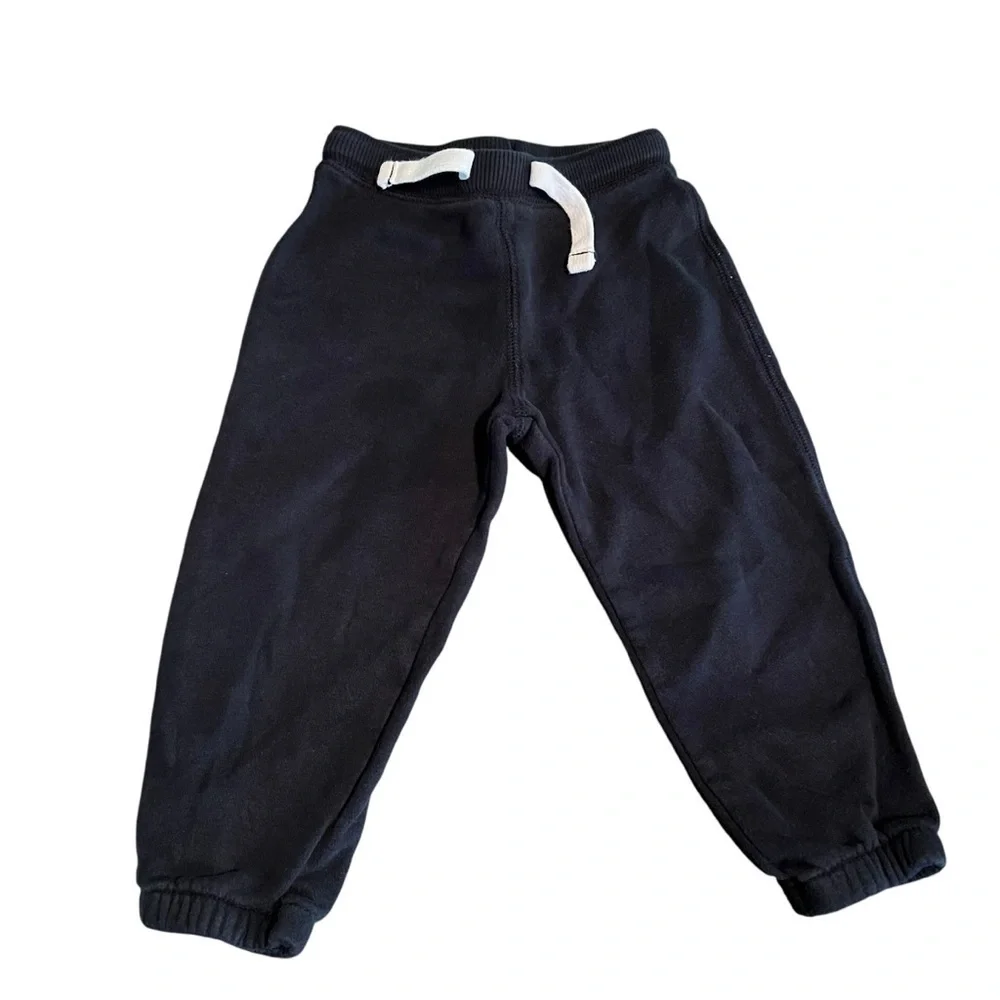 Lot 6 pairs of pants Size 2T old navy carters TCP Oshkosh cat & Jack